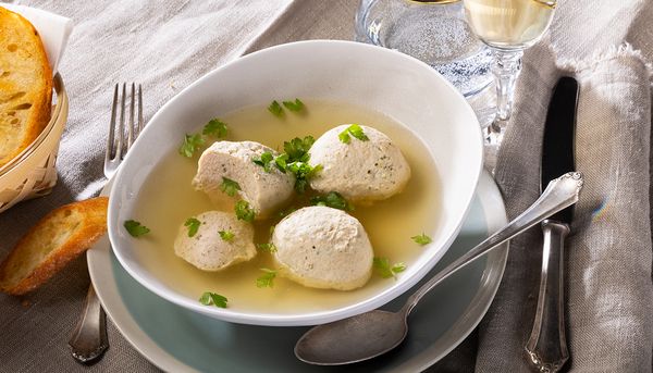 Kalbsklößchensuppe