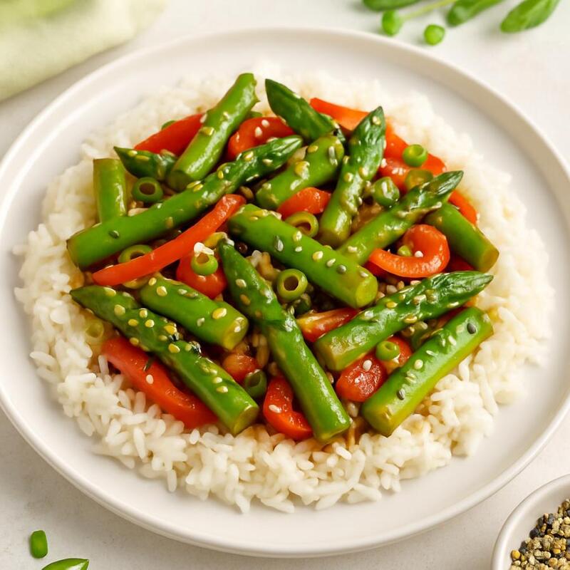 Asia Spargelpfanne mit Sesam