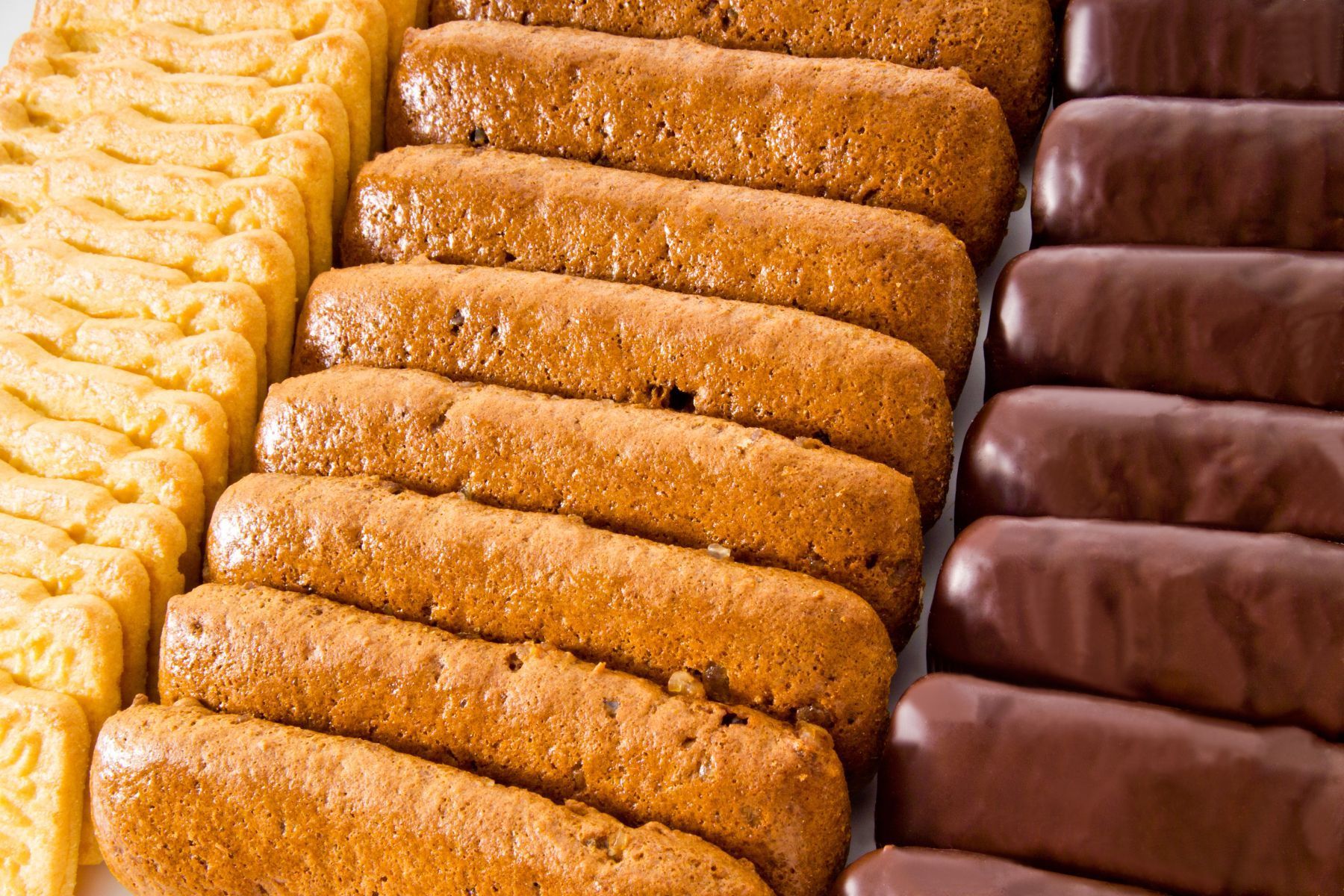 Unterschiedliche Aachener Printen in Reihe